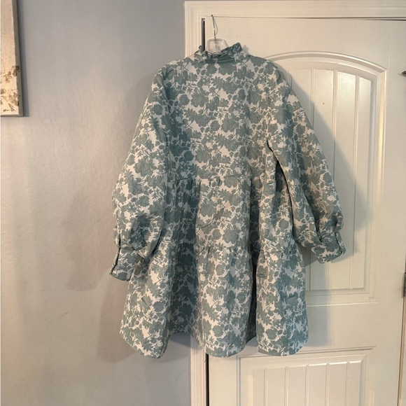 Elegant Floral Blue Dress - Picture 3 of 6